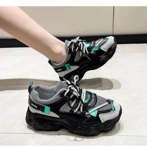 New Casual Ladies Sneakers